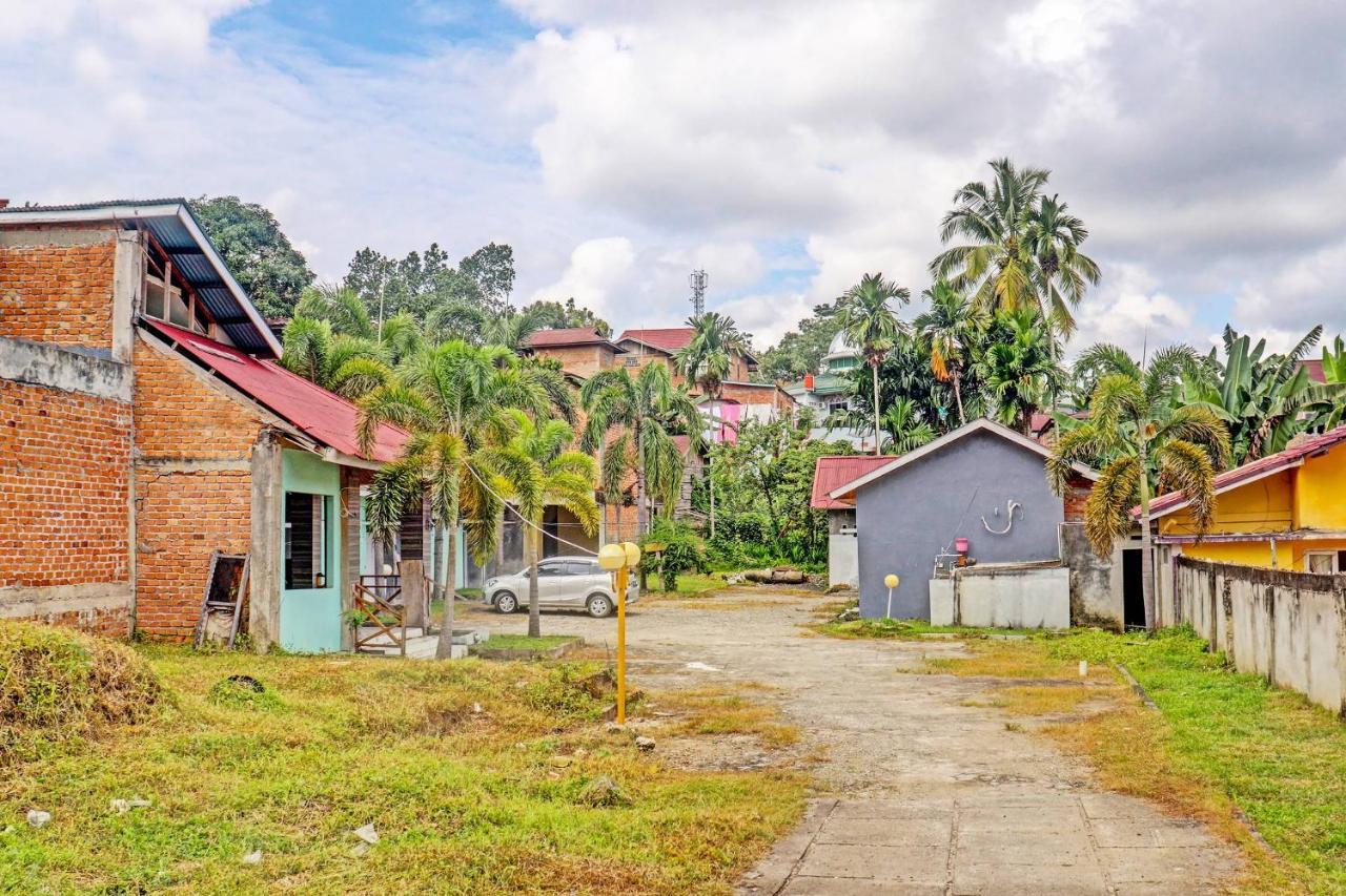 Oyo 90483 Homestay Permata Syariah Bangko Eksteriør billede